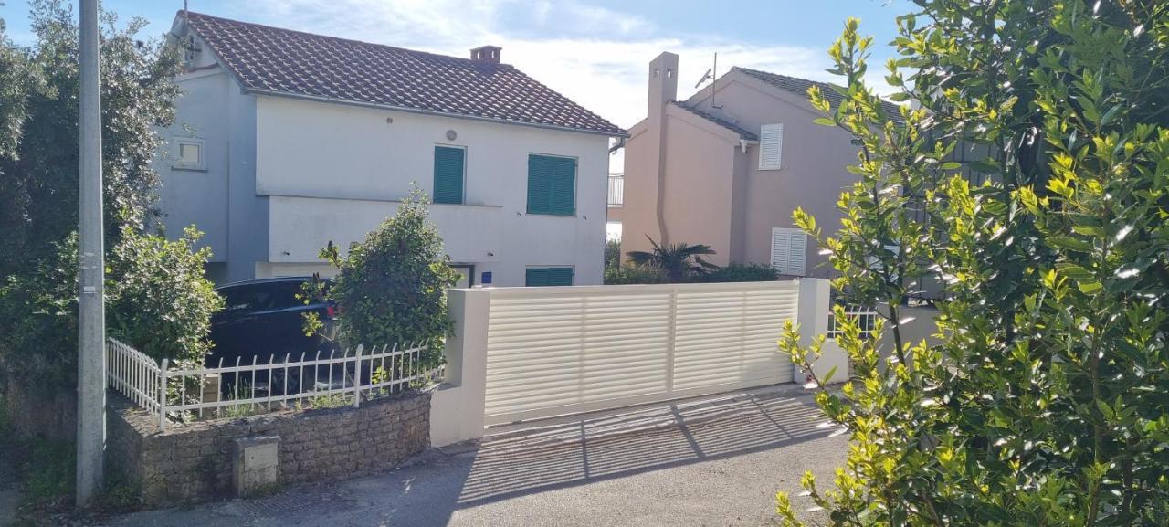 Kožino Apartment Palatisa מראה חיצוני תמונה
